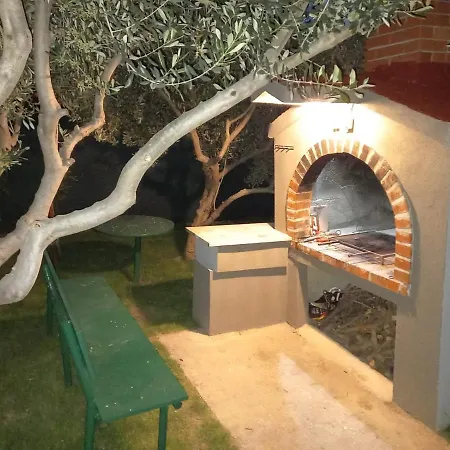 Apartment Pebbles - With Jacuzzi