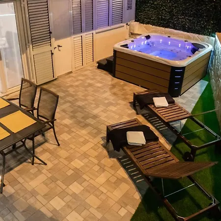 Apartamento Pebbles - With Jacuzzi